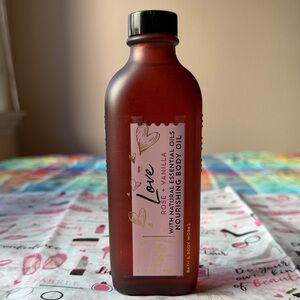 🌹 BATH & BODY WORKS Rose Vanilla Nourishing Body Oil 🌹 NWT 🌹